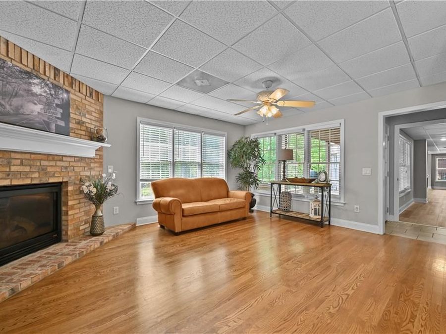 Property Image 43
