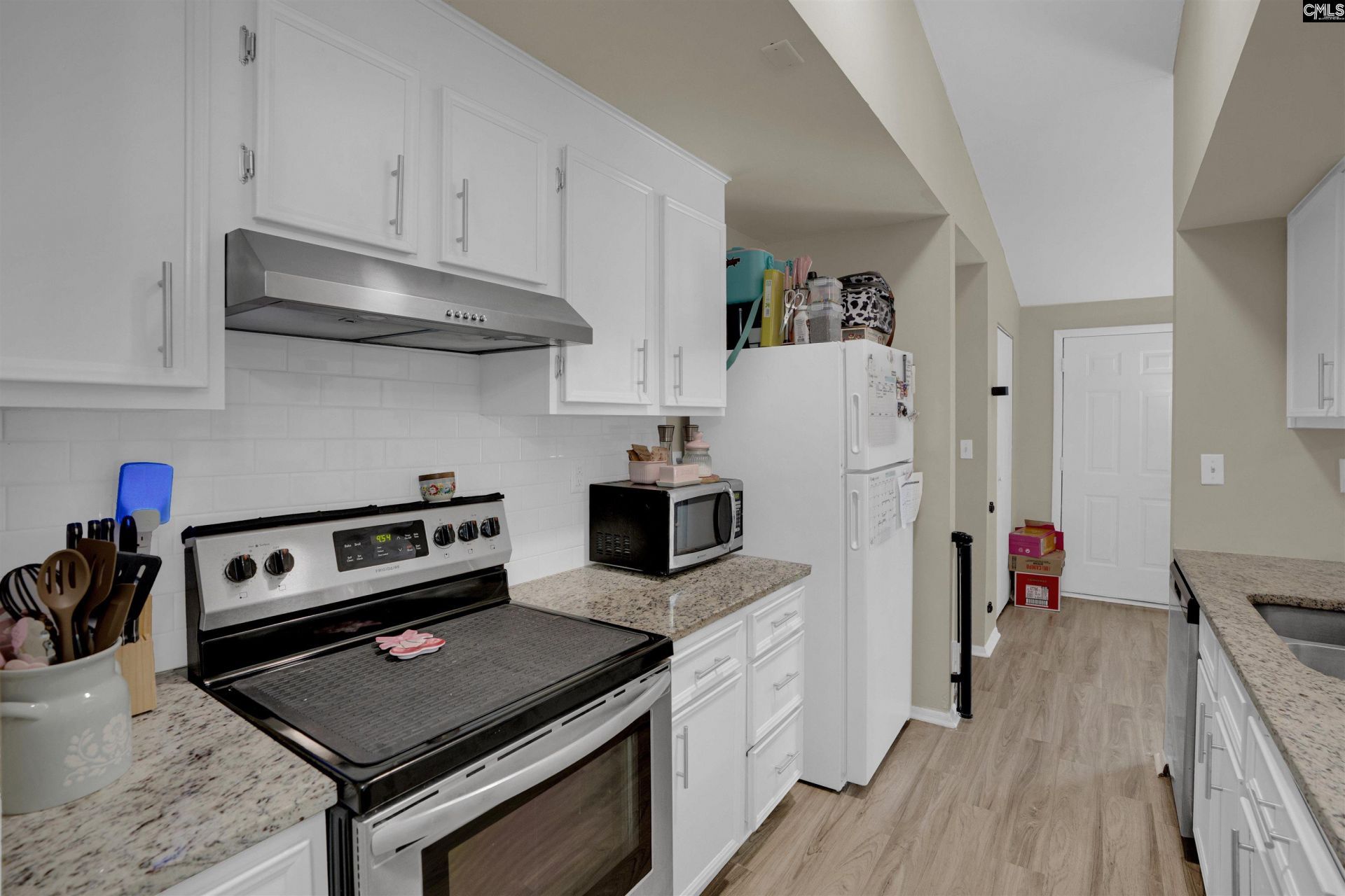 2 Forest Trail Court  Photo 5