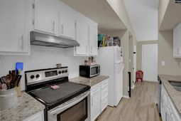 2 Forest Trail Court  photo 4