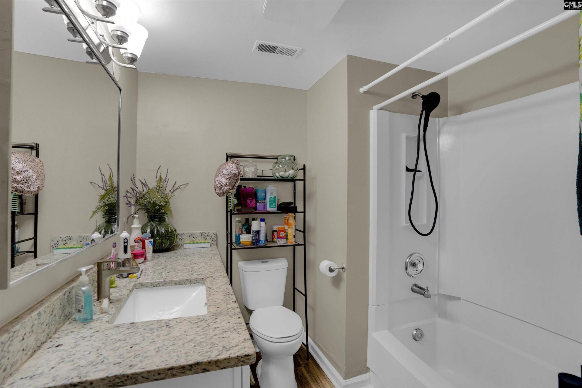 2 Forest Trail Court  Photo 9