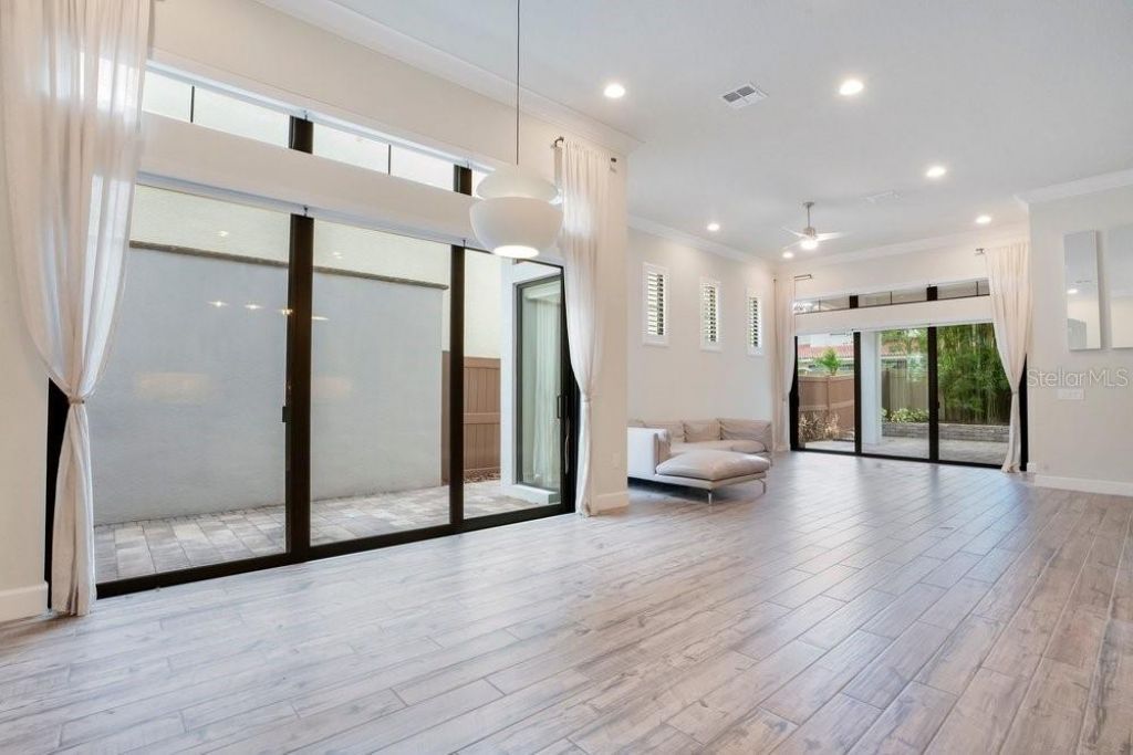 8394 Via Vittoria Way Way, Orlando, FL 32819 Photo