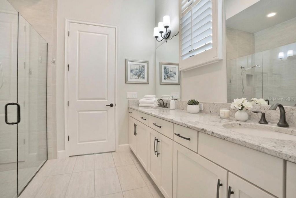 8394 Via Vittoria Way Way, Orlando, FL 32819 Photo