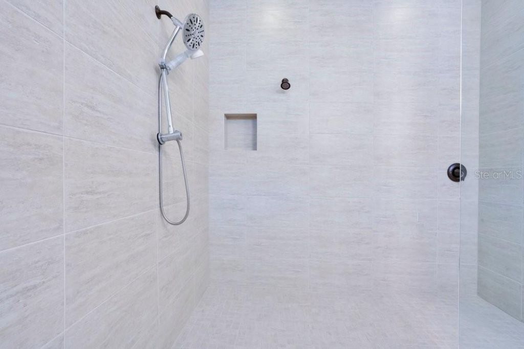 8394 Via Vittoria Way Way, Orlando, FL 32819 Photo