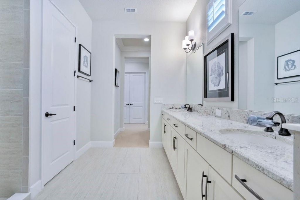 8394 Via Vittoria Way Way, Orlando, FL 32819 Photo