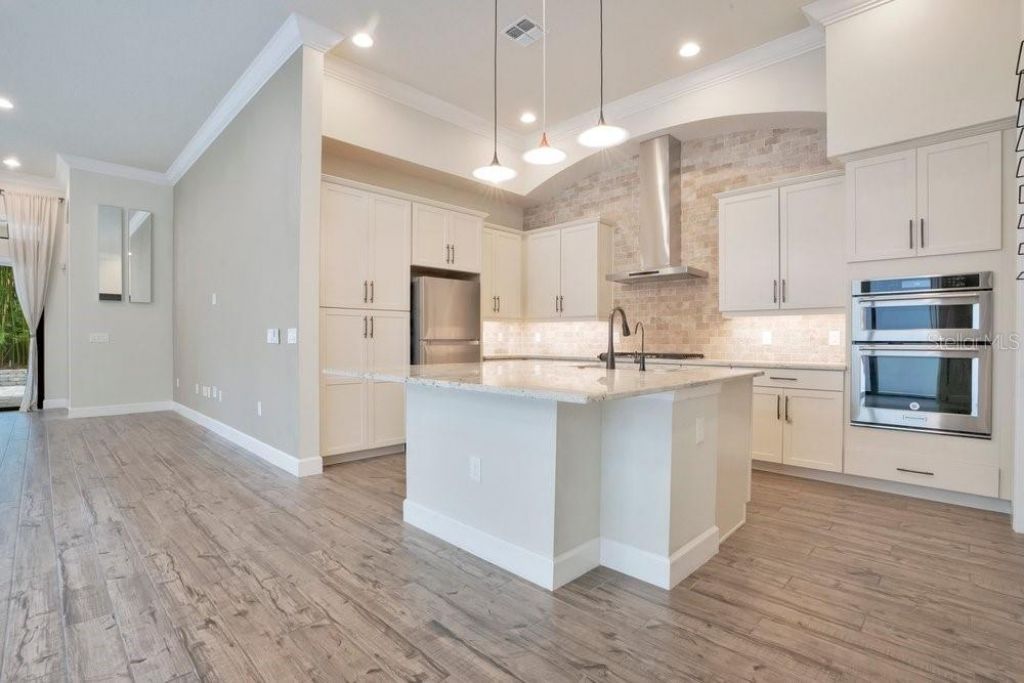 8394 Via Vittoria Way Way, Orlando, FL 32819 Photo