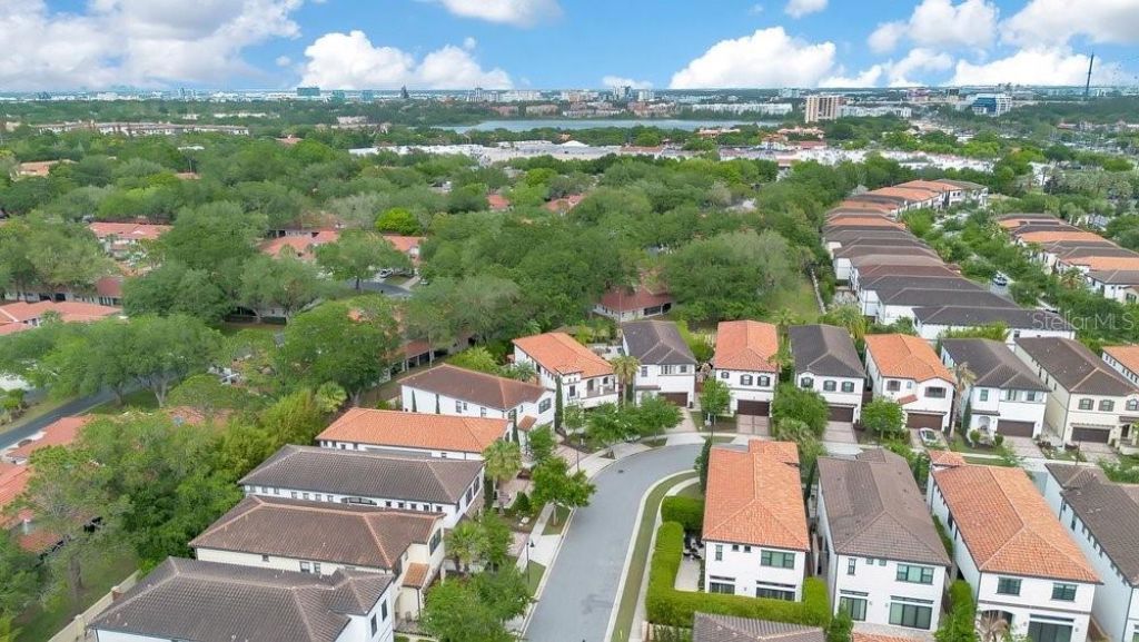 8394 Via Vittoria Way Way, Orlando, FL 32819 Photo