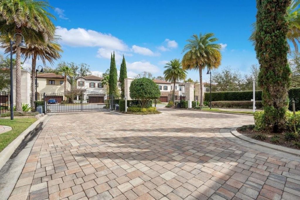 8394 Via Vittoria Way Way, Orlando, FL 32819 Photo