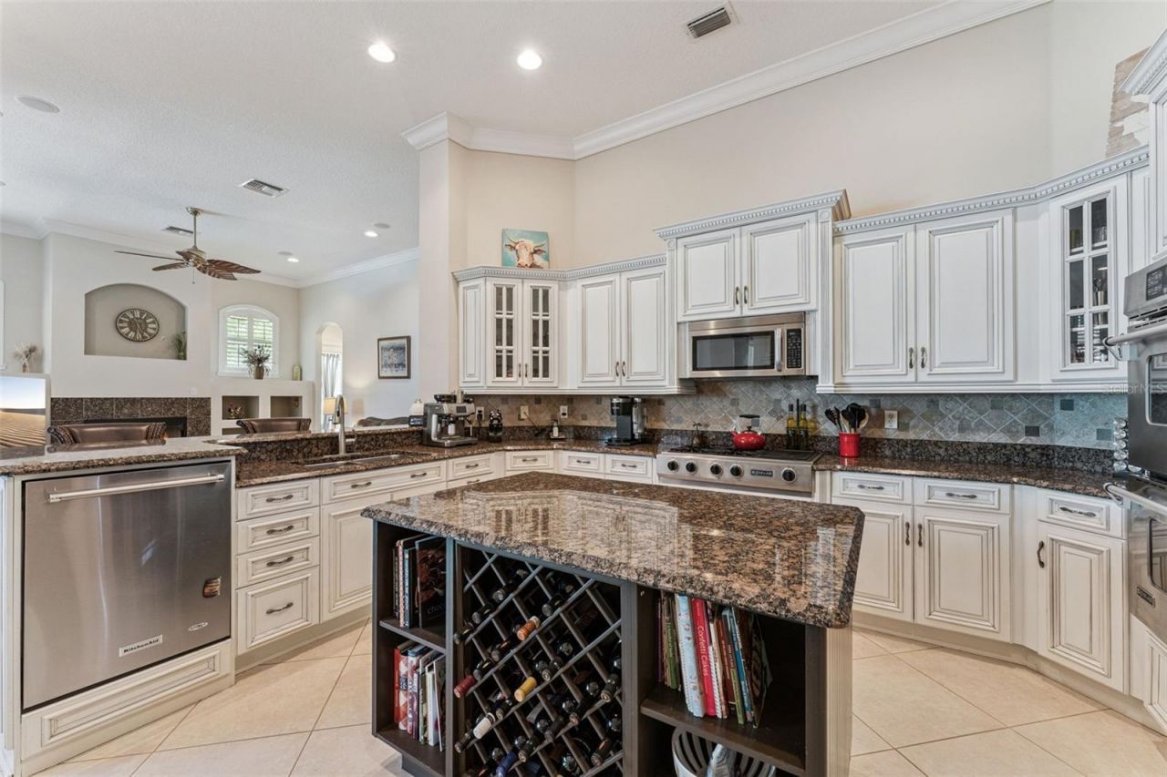 8225 Lynch Drive, Orlando, FL 32835 Photo