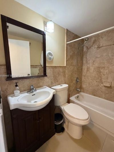 8429 Forest Hills Dr , Unit 301, Coral Springs, FL 33065 Photo