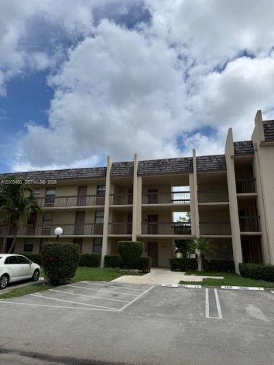 8429 Forest Hills Dr, Unit 301, Coral Springs, FL 33065 Photo