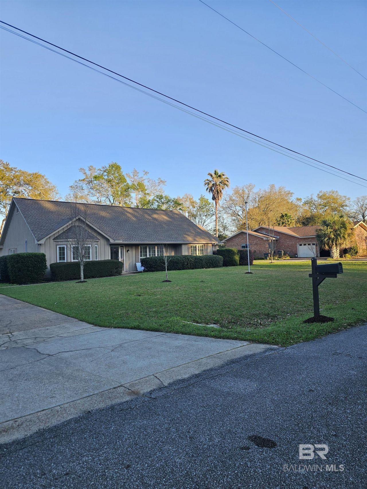 904 N Holly Boulevard, Foley, AL 36535 Main Photo