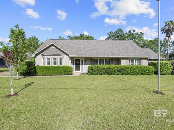 904 N Holly Boulevard, Foley, AL 36535
