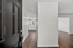 250 White Street photo 4