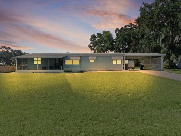 13904 COUNTY ROAD 109D , LADY LAKE, FL 32159