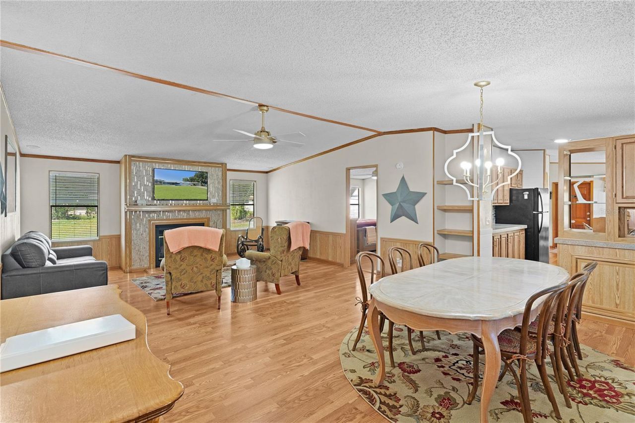 13904 County Road 109d , Lady Lake, FL 32159 Photo