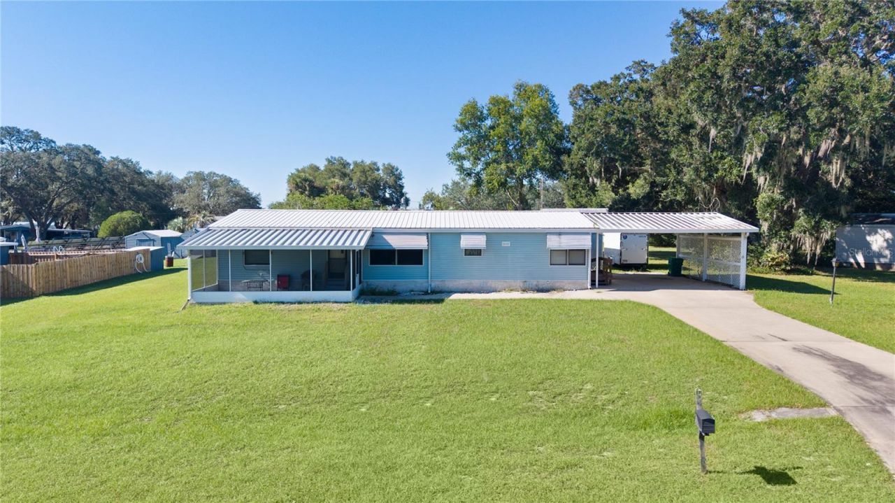 13904 County Road 109d , Lady Lake, FL 32159 Photo