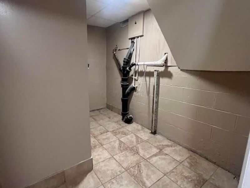 4366 E Mound Street, Columbus, OH 43227 Photo 14