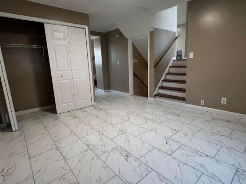 4366 E Mound Street, Columbus, OH 43227 Photo 2