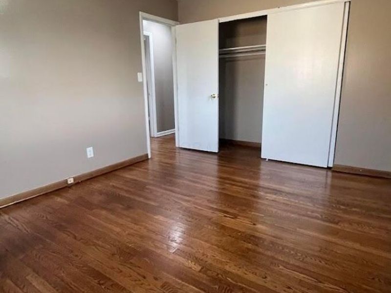 4366 E Mound Street, Columbus, OH 43227 Photo 8