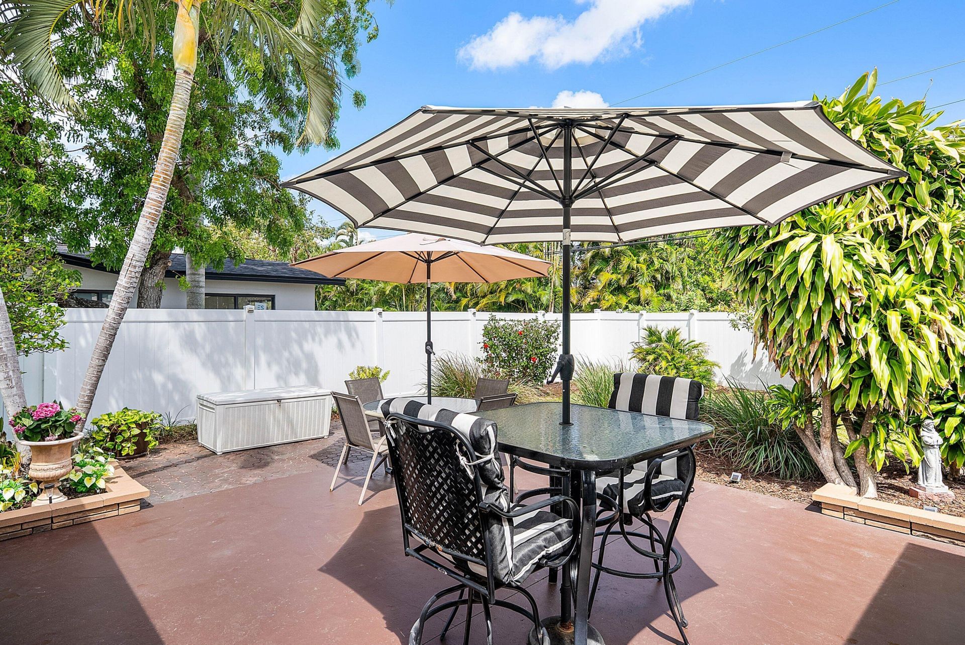 2741 NE 52nd Street, Lighthouse Point, FL 33064 Photo