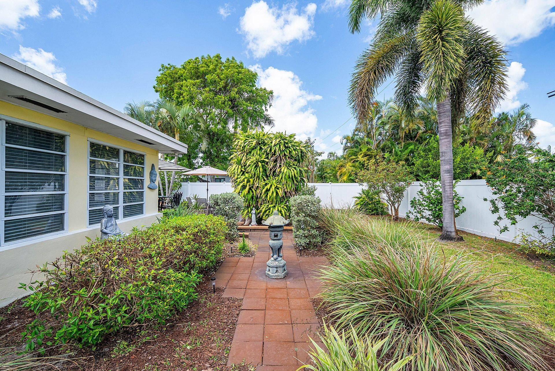 2741 NE 52nd Street, Lighthouse Point, FL 33064 Photo