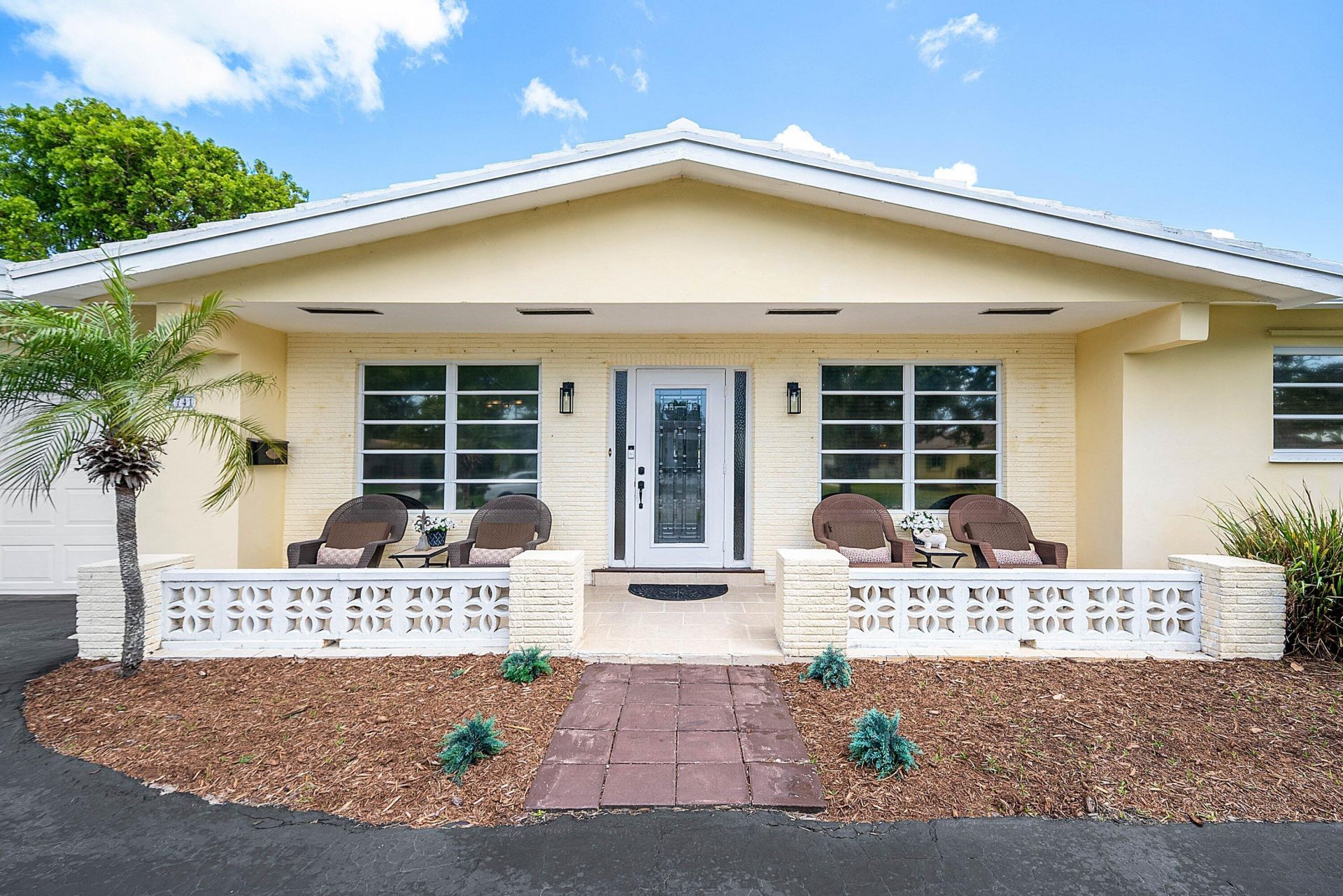 2741 NE 52nd Street, Lighthouse Point, FL 33064 Photo