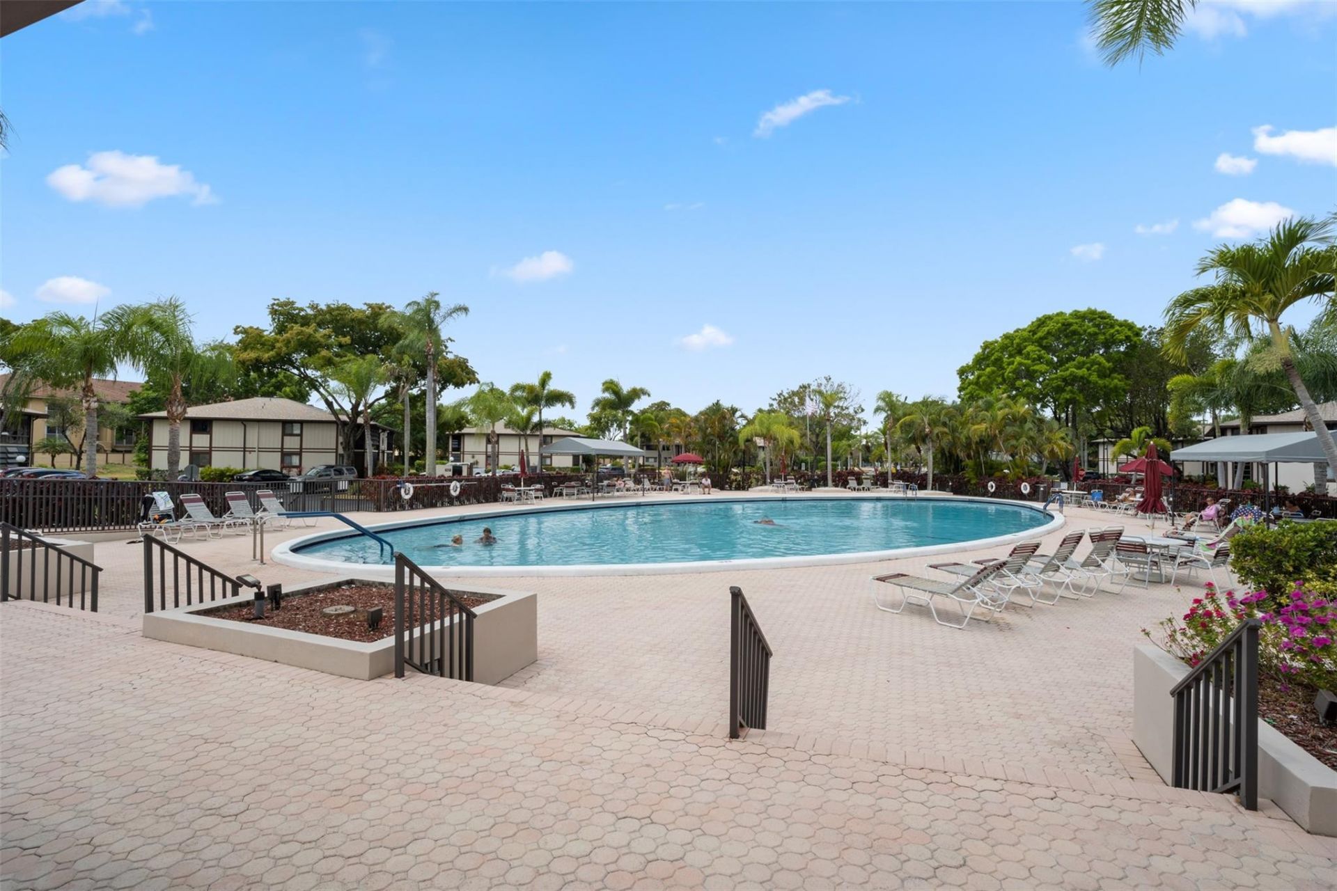 9783 N Belfort Circle, Unit 309, Tamarac, FL 33321 Photo