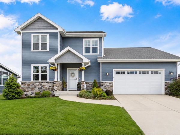 1317 Black Stallion Drive, Madison, WI 53718
