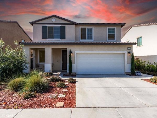 571 E Alru, Rialto, CA 92376