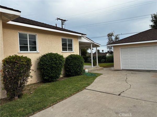 1520 Melody Lane, Fullerton, CA 92831