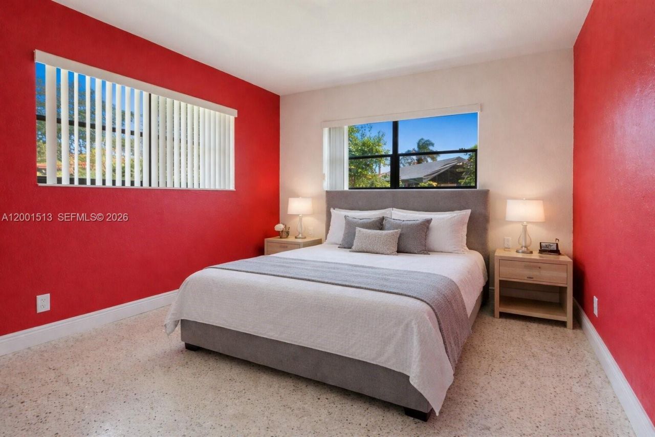 680 SW 31st Ave , Fort Lauderdale, FL 33312 Photo