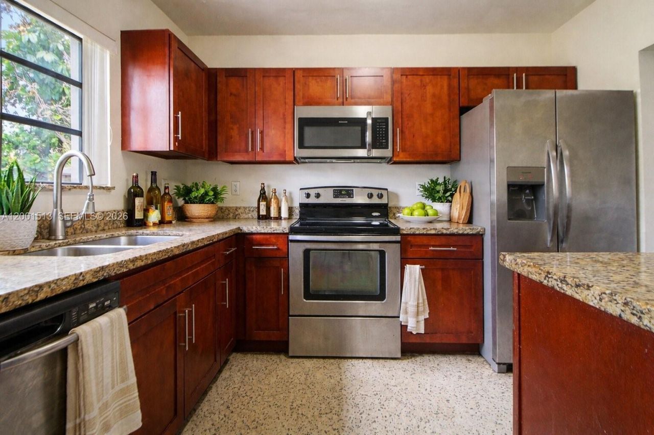 680 SW 31st Ave , Fort Lauderdale, FL 33312 Photo