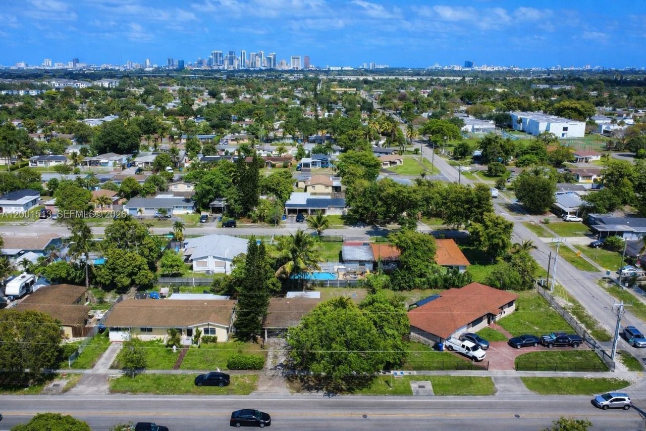 680 SW 31st Ave, Fort Lauderdale, FL 33312 Photo
