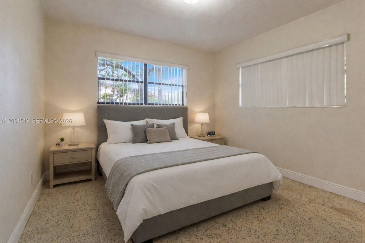 680 SW 31st Ave , Fort Lauderdale, FL 33312 Photo