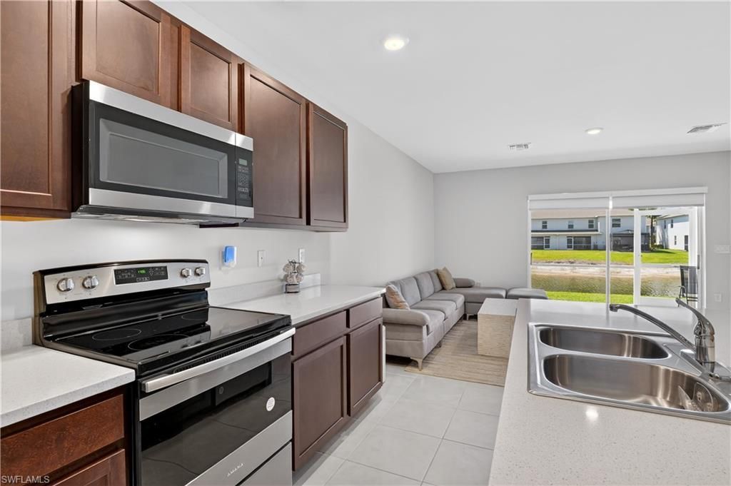 15396 Wildflower Cir, Naples, FL 34119 Photo