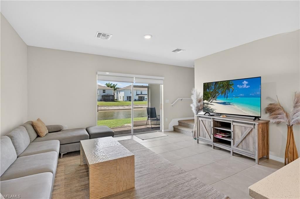15396 Wildflower Cir, Naples, FL 34119 Photo