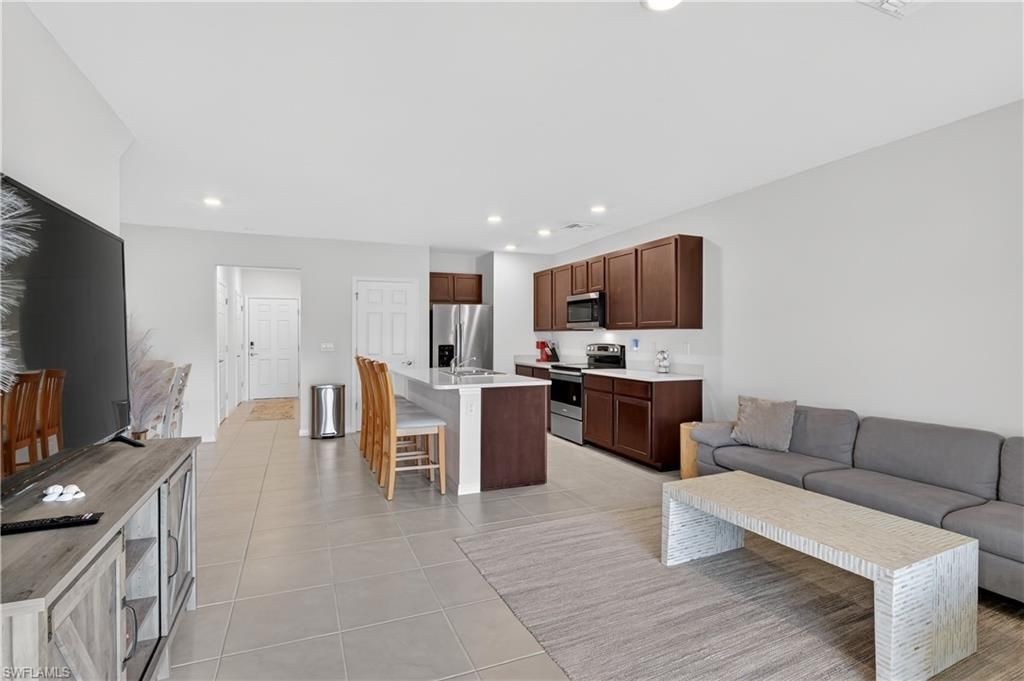 15396 Wildflower Cir, Naples, FL 34119 Photo