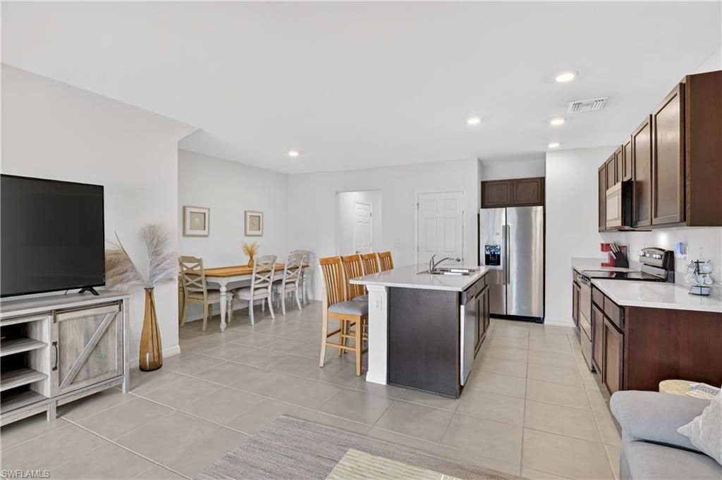 15396 Wildflower Cir, Naples, FL 34119 Photo