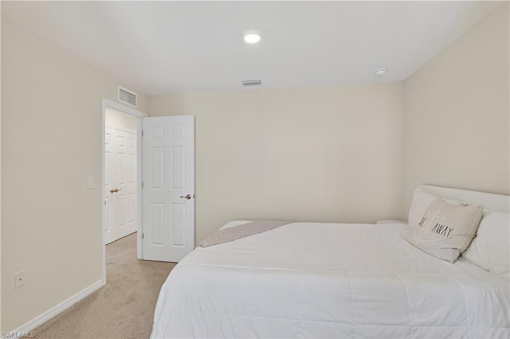 15396 Wildflower Cir, Naples, FL 34119 Photo
