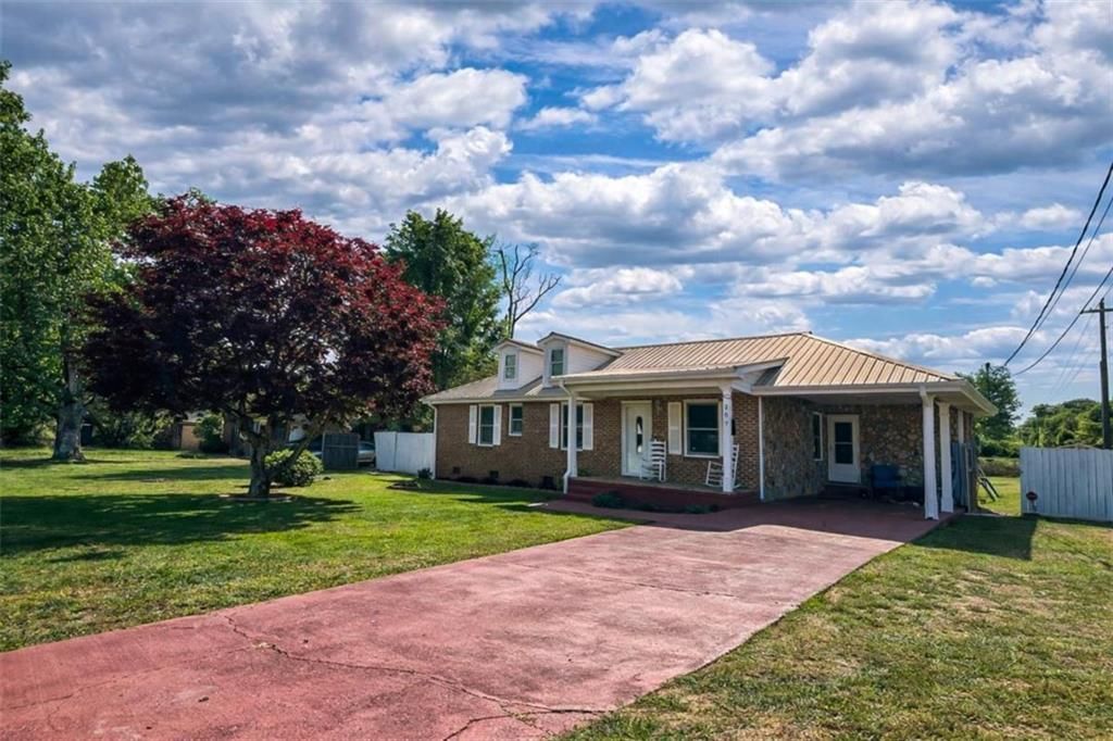 207 Hammerhawk Road , Griffin, GA 30223 Main Photo