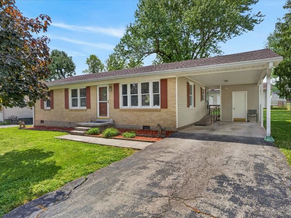 415 Elaine Dr , Hopkinsville, KY 42240