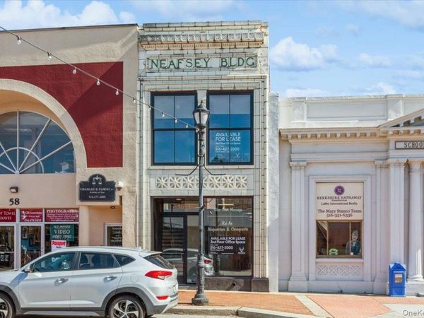 56 School Street , Glen Cove, NY 11542