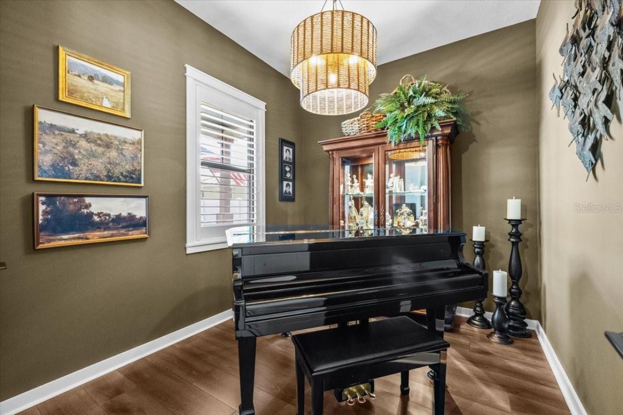 3804 N Darwin Avenue, Tampa, FL 33603 Photo