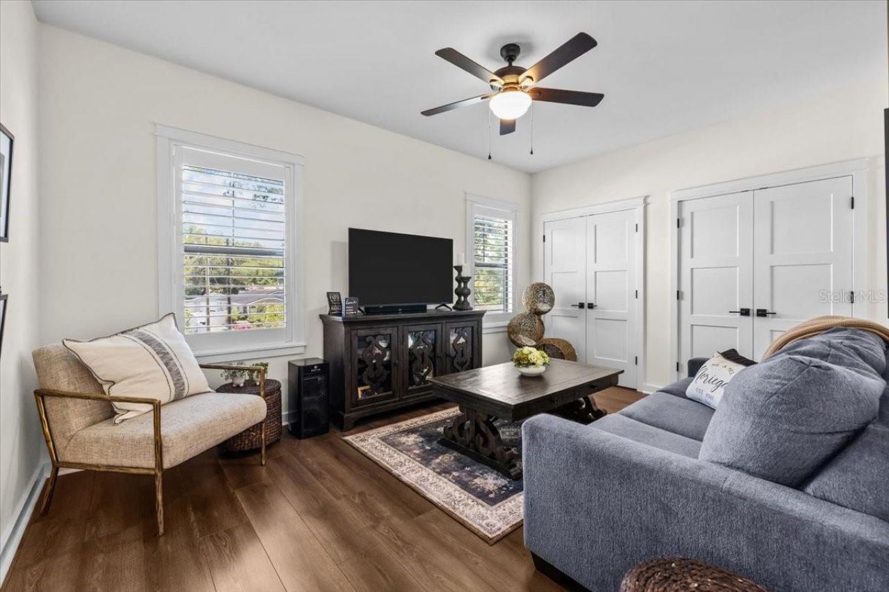 3804 N Darwin Avenue, Tampa, FL 33603 Photo