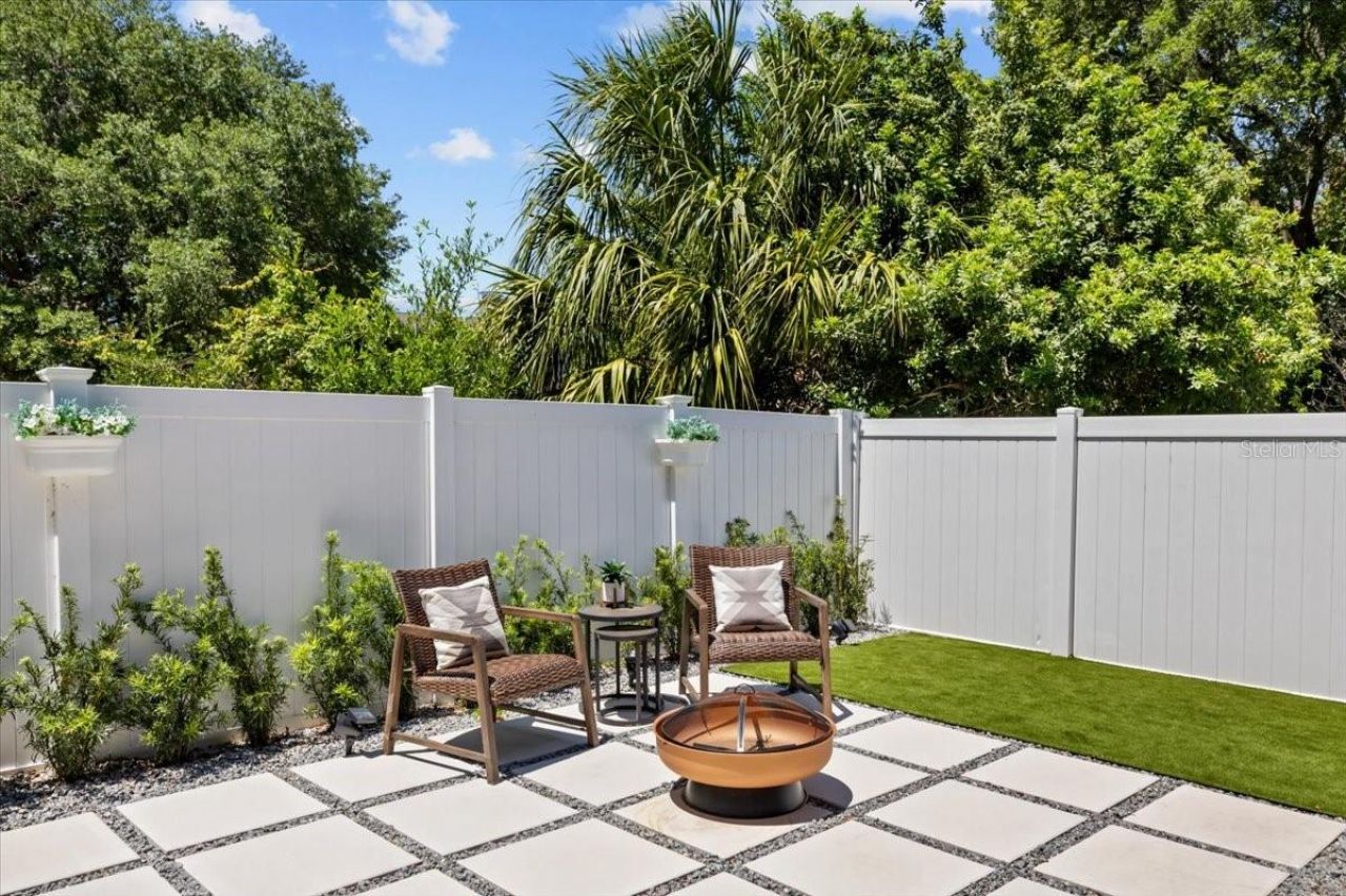 3804 N Darwin Avenue, Tampa, FL 33603 Photo