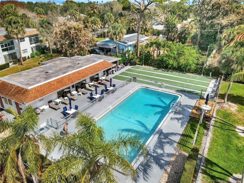 2950 SE Ocean Boulevard, Unit 8-6, Stuart, FL 34996 Photo