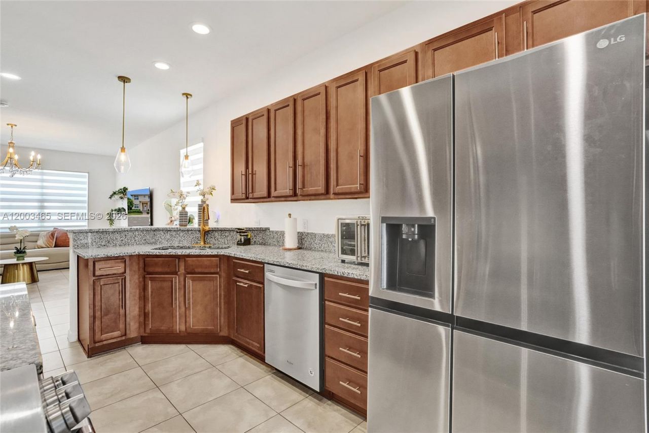 4002 Poinciana Ln , Hollywood, FL 33021 Photo