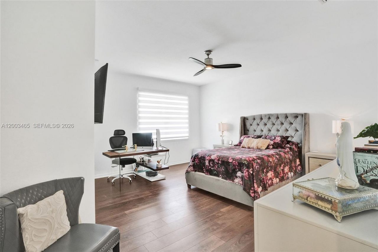 4002 Poinciana Ln , Hollywood, FL 33021 Photo