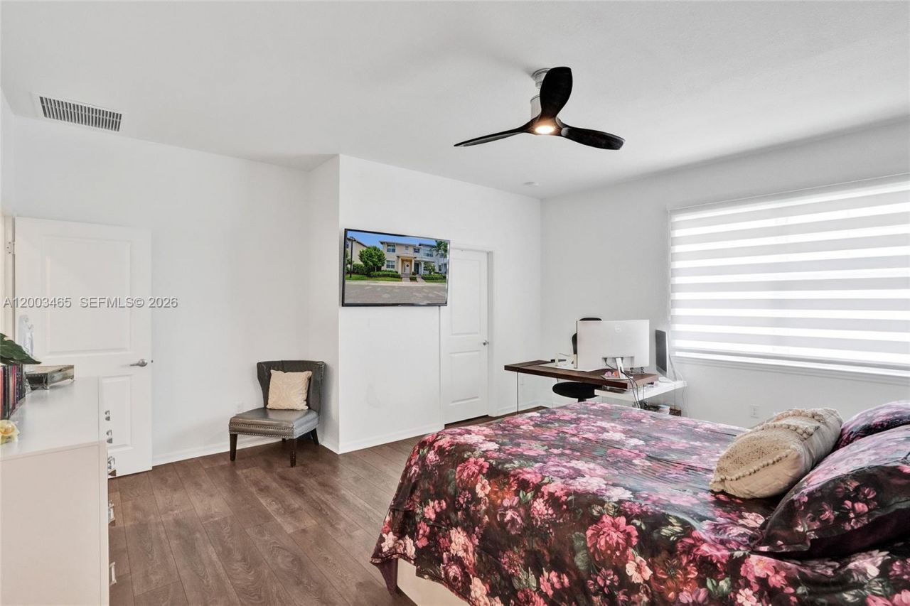 4002 Poinciana Ln , Hollywood, FL 33021 Photo