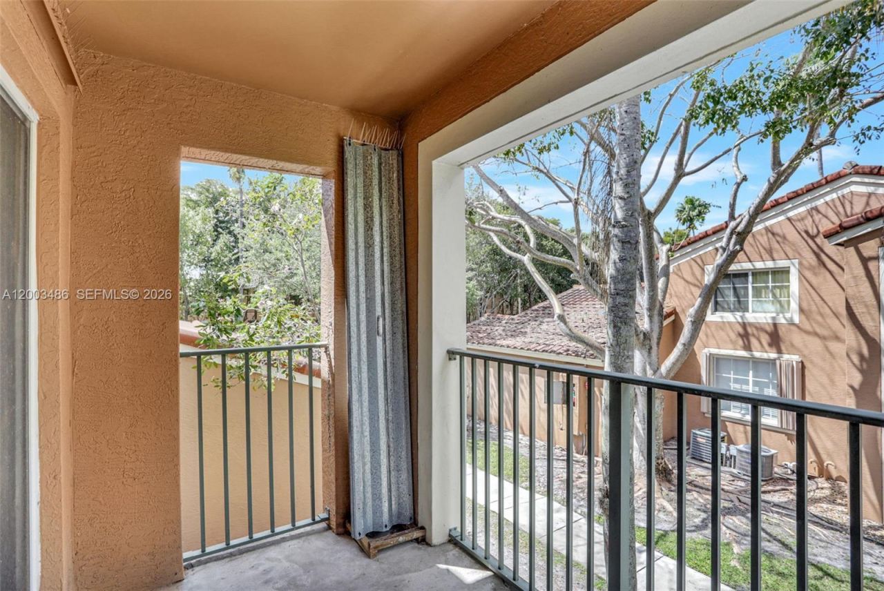 4820 N State Road 7, Unit 201, Coconut Creek, FL 33073 Photo